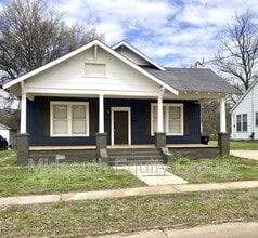 Building Photo - 538 Tucker St