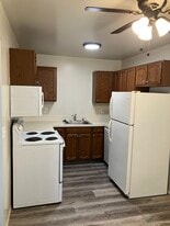 Building Photo - 310 Washington St.