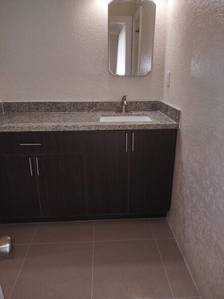 Building Photo - 1241 NW 174th St