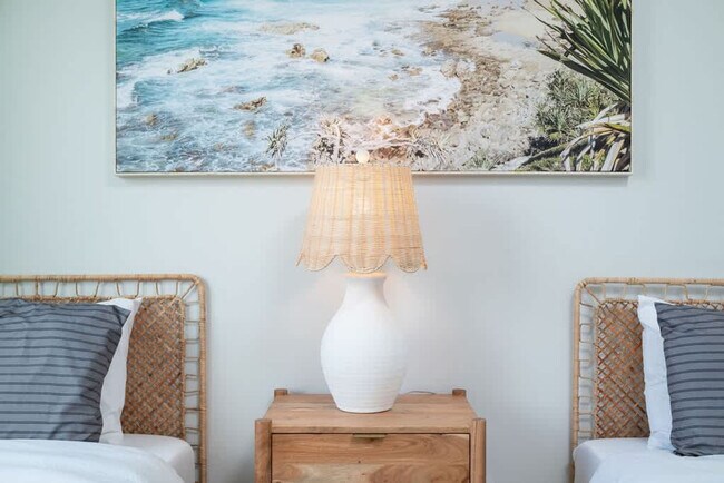 Building Photo - 360 Foley St