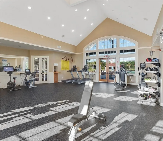 Building Photo - 15 Cedar Creek Ln