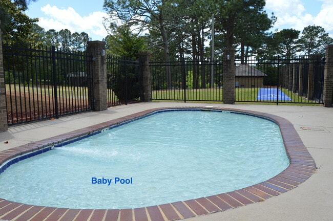 Building Photo - 116 Sandham Ct