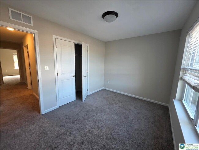 Building Photo - 1328 Tilghman St