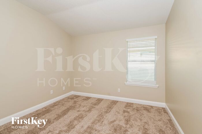 Building Photo - 485 Glendale Ln