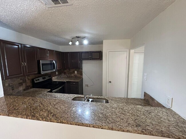 Building Photo - 3408 Poplar Springs Ln