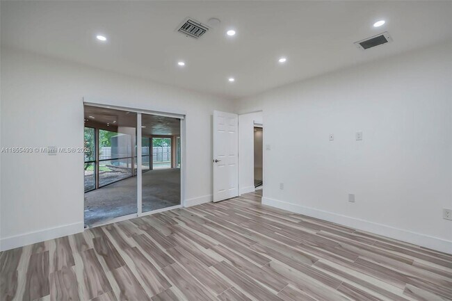 Building Photo - 6955 NW 18th St