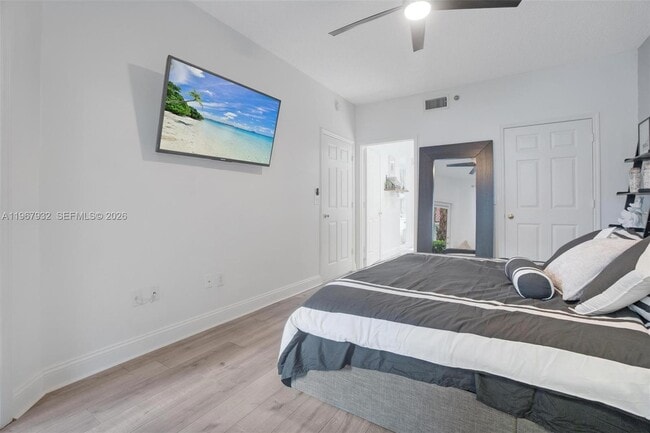 Building Photo - 3145 NE 184th St