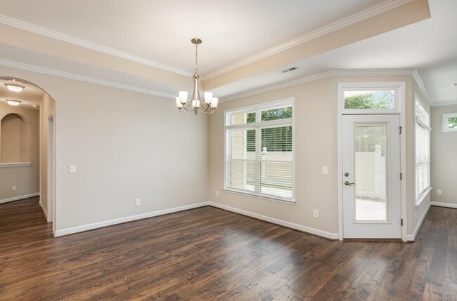 Building Photo - 1164 Hudson Dr