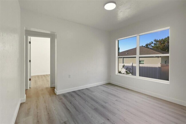 Building Photo - 2825 Church Ave