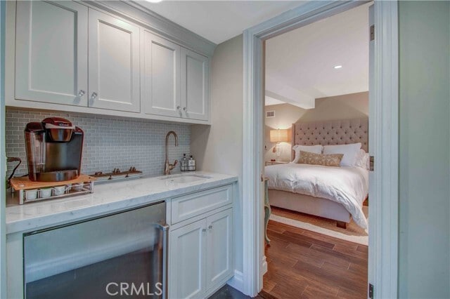 Building Photo - 255 Emerald Bay