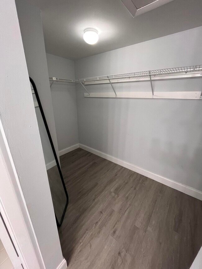 Building Photo - 159 NW 70th St