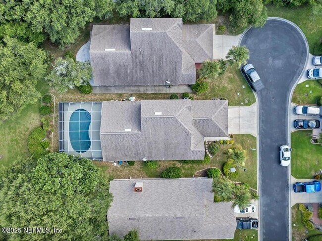 Building Photo - 104 Clam Bake Ct