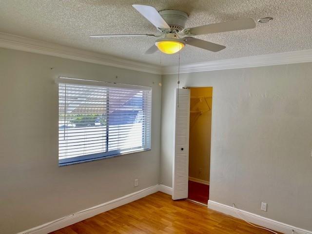 Building Photo - 2124 Sherwood Forest Blvd