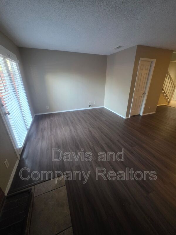 Building Photo - 3316 Caldera Blvd