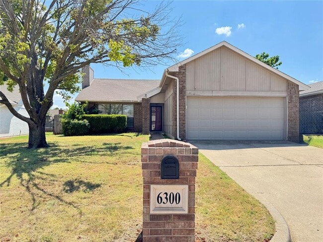 Primary Photo - 6300 Westlane