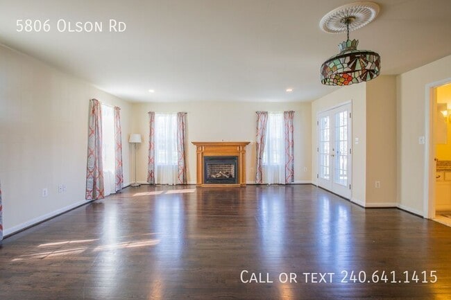 Building Photo - 5806 Olson Rd