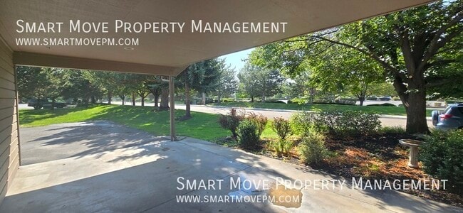 Building Photo - 3161 W Catalina Ln