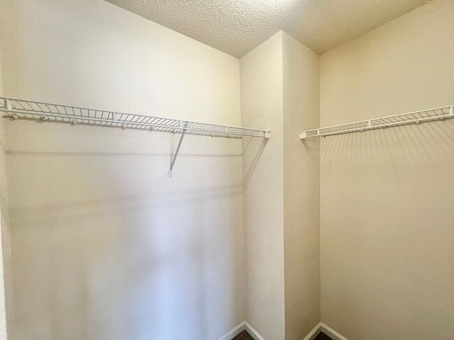 Building Photo - **OFFERING WAIVED APPLICATION FEES & $100 ...