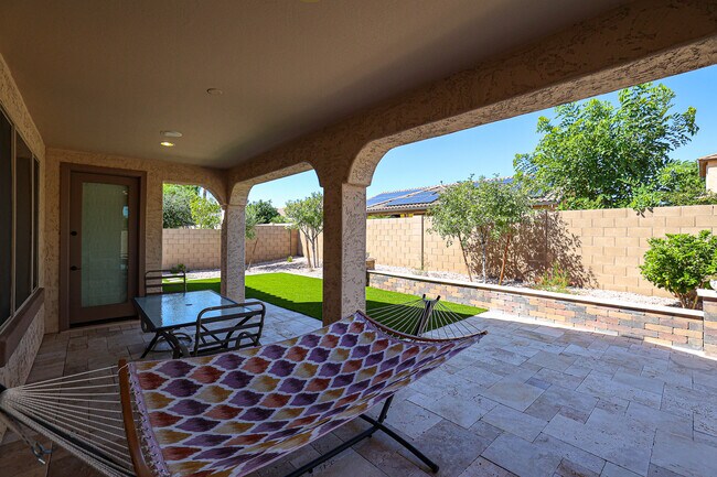 Building Photo - 15626 W Campbell Ave