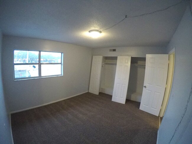 Building Photo - 4810 E Busch Blvd