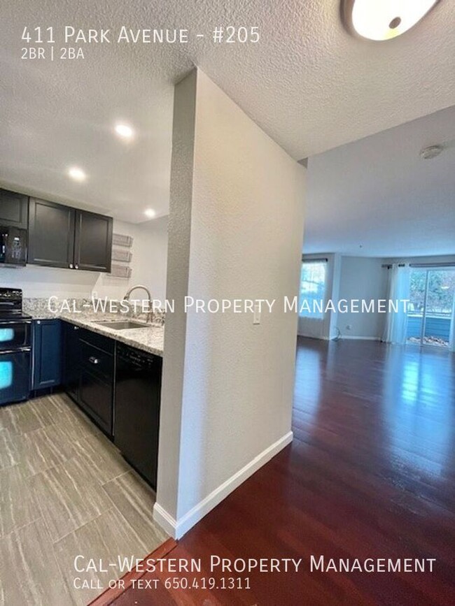 Building Photo - 2 Bedroom, 2 Bath - Second Floor, San Jose...