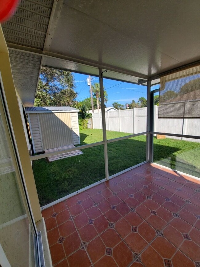 Building Photo - Venice, FL 3BR/2BA/2CG Single Family Home