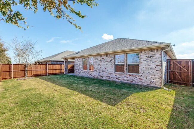 Building Photo - 1704 Basalt Ln