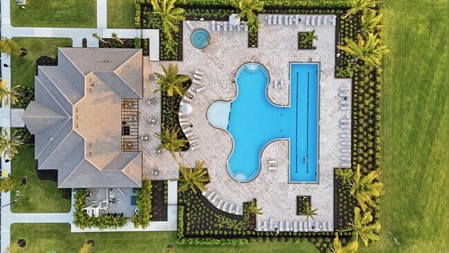 Building Photo - 18579 Ives Dr