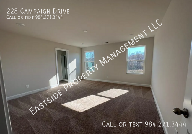 Building Photo - 228 Campaign Dr