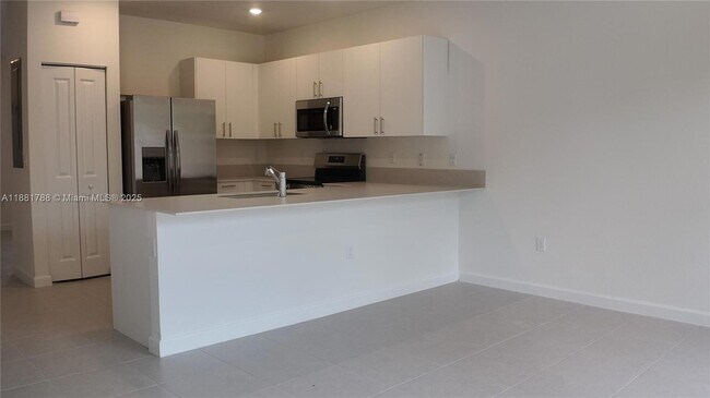 Building Photo - 35761 SW 178th Ct