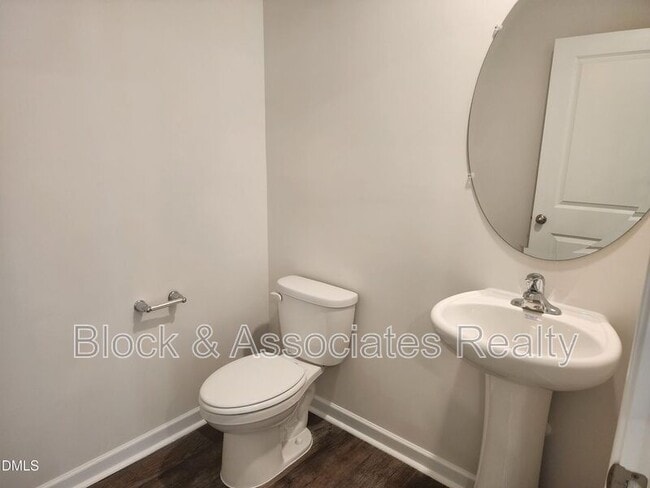 Building Photo - 8640 Brixton Shay Dr