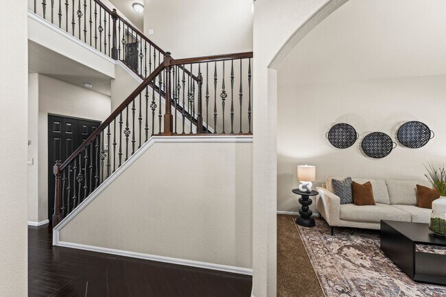 Building Photo - Wonderful Home