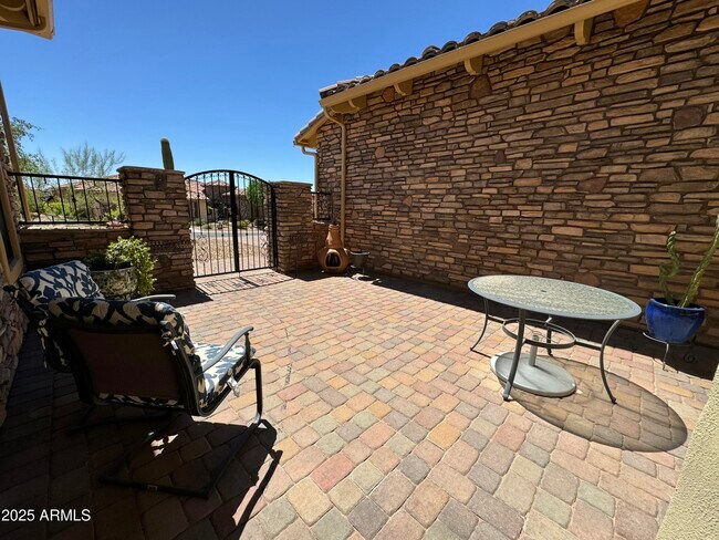 Building Photo - 4053 N Sage Creek Cir