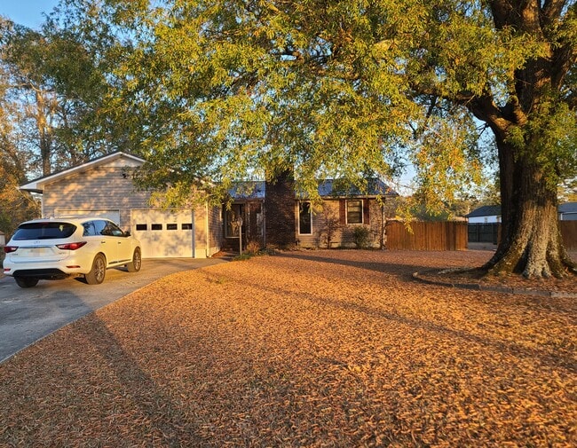 Primary Photo - 402 Kentucky Ave NE