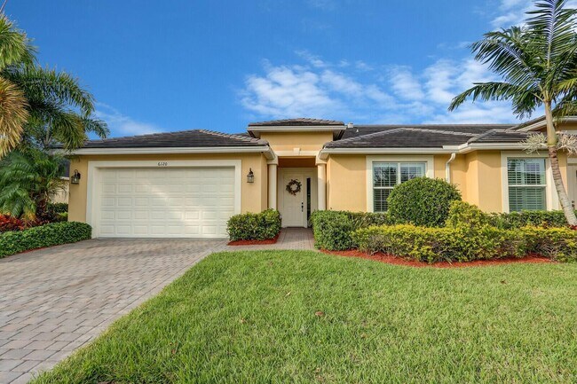 Primary Photo - 6120 NW Cullen Way