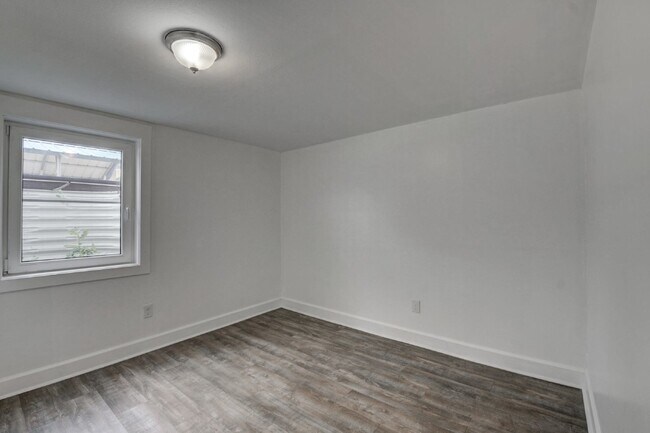 Building Photo - $2,595- 4 Bed, 2 Bath Home in Arvada with ...