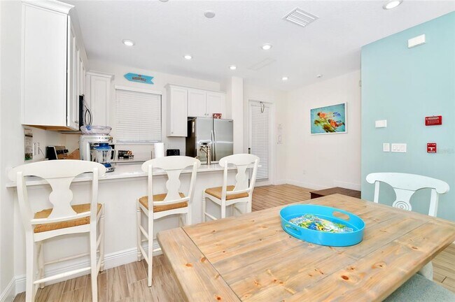 Building Photo - 8024 Flip Flop Way