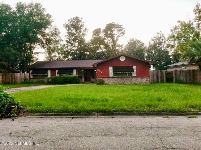 Building Photo - 2758 Oakdale Dr W