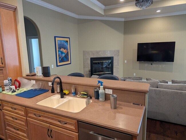 Building Photo - Live Exceptionally in an Elegant 4-Bedroom...