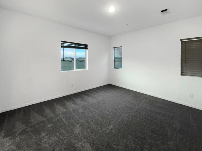 Building Photo - 12153 Alamosa Dr