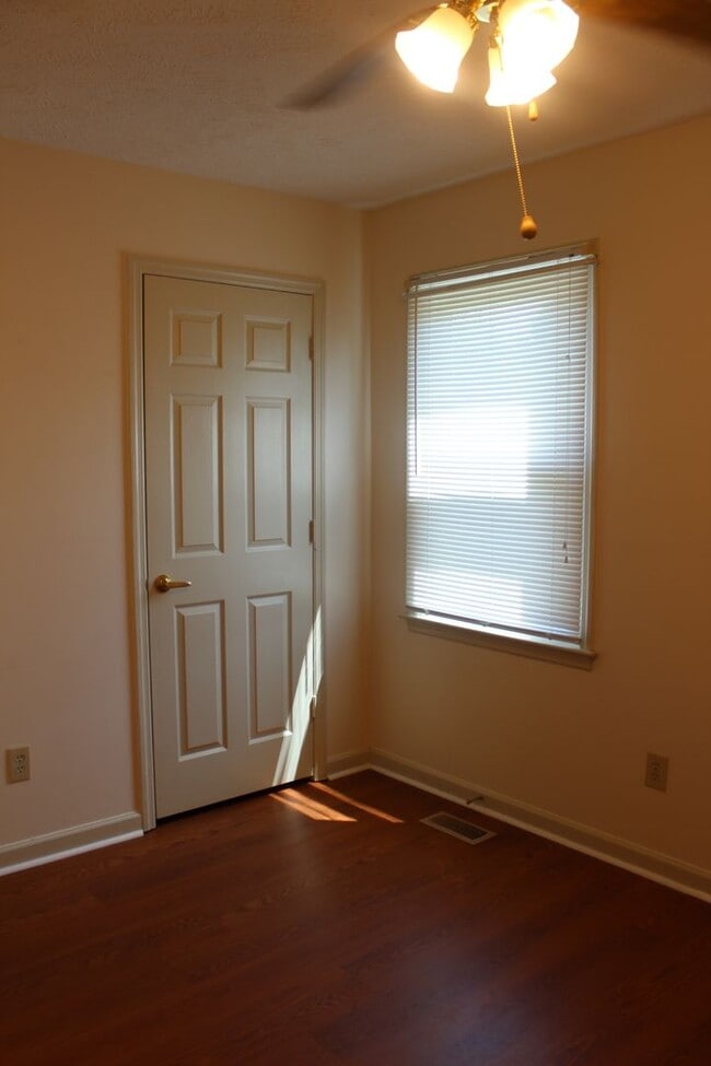 Building Photo - Reilly Rd. Area