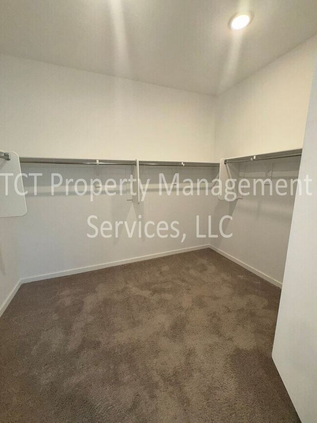 Building Photo - Beautifully Updated San Tan Groves Home