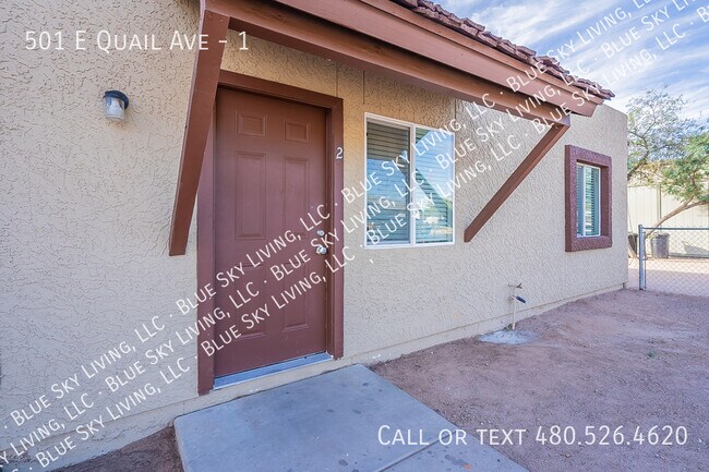 Building Photo - 501 E Quail Ave