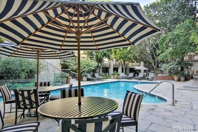 Pool - 1440 Veteran Ave