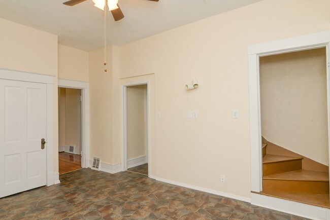 Building Photo - 808 Jefferson St