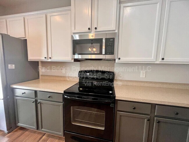 Building Photo - 4630 Craigmoss Ln