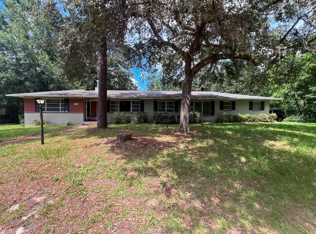 Primary Photo - 3706 SW 2nd Pl