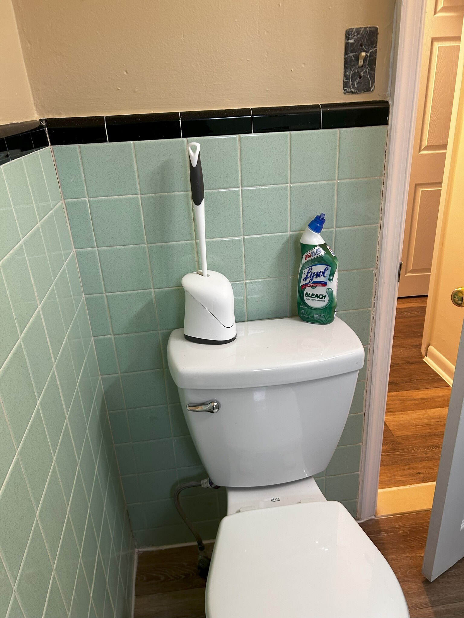 Bathroom Toilet - 6008 N 12th St