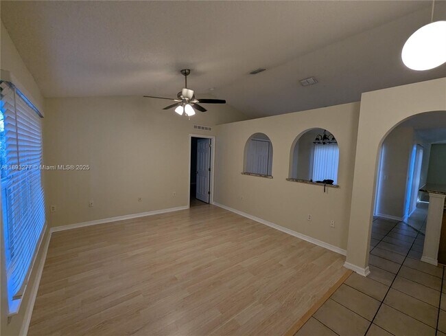 Building Photo - 78 Pine Grove Dr