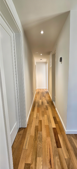 Building Photo - 816 Utterback Store Rd